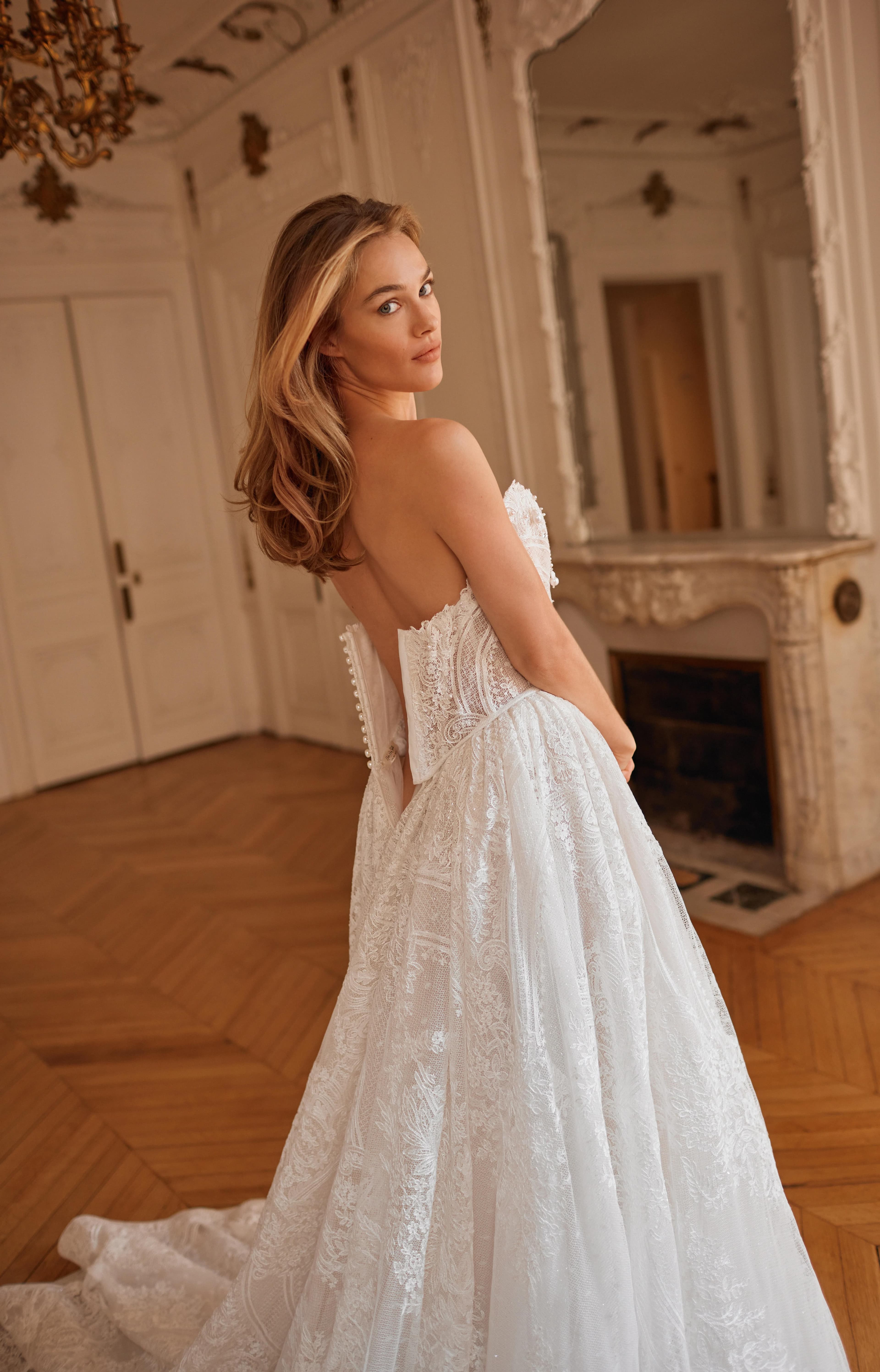 RENAISSANCE — bridal gown by Netta BenShabu, L'Evolution de L'Amour, style NB.BR.2524.A