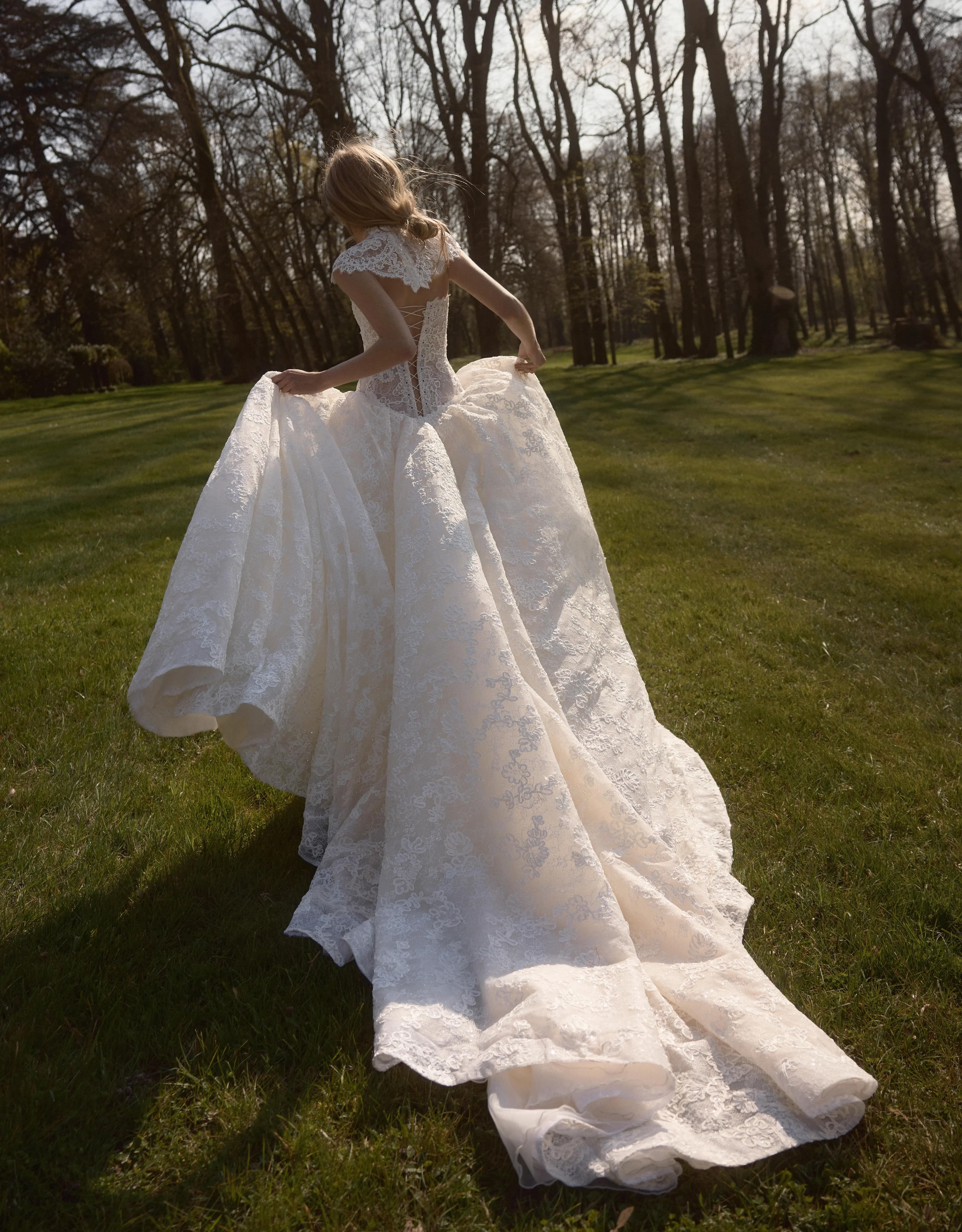 CÉLESTINE — bridal gown by Netta BenShabu, Épure de Romance, style NB.BR.2706.L