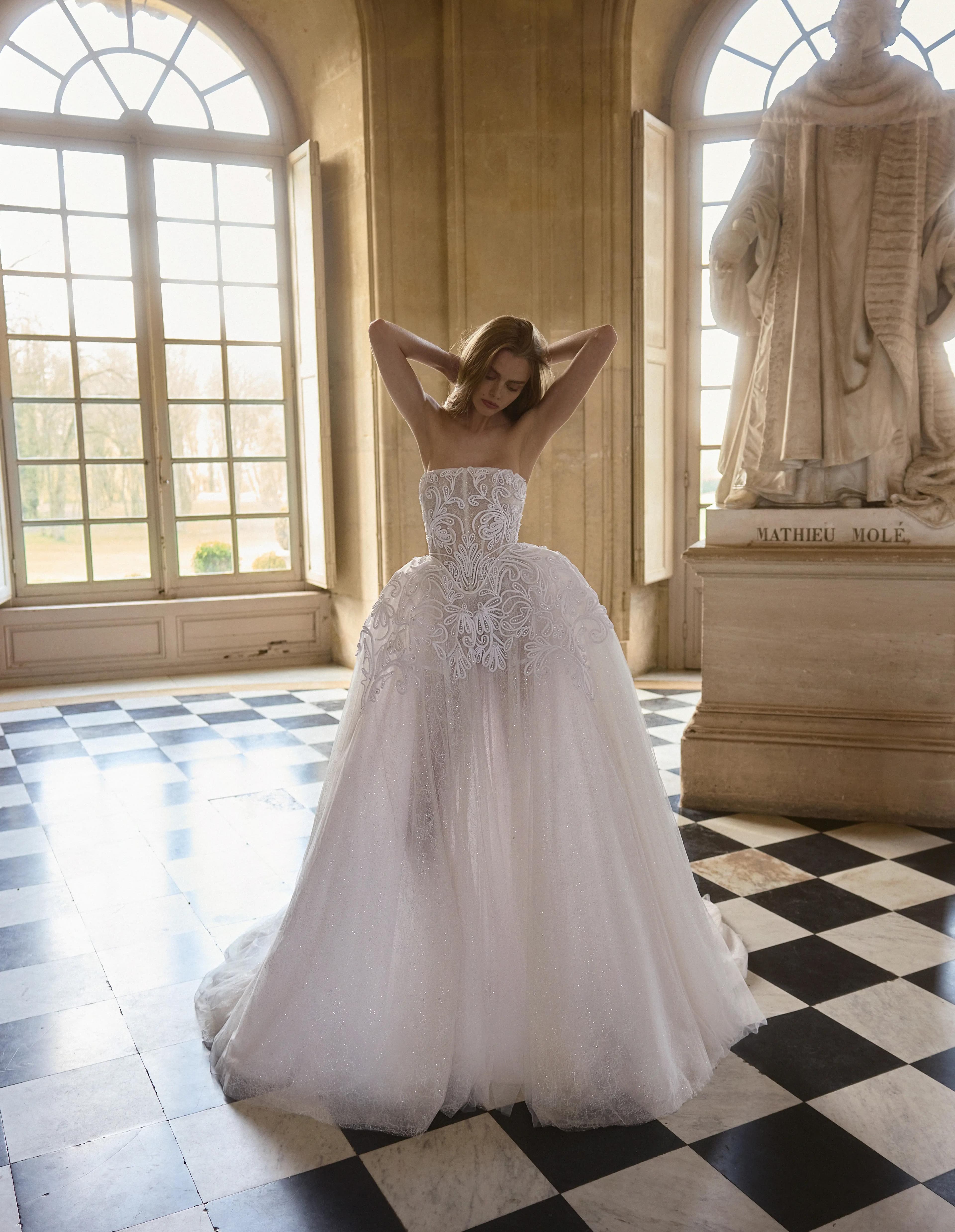 JOY — bridal gown by Netta BenShabu, Épure de Romance, style NB.BR.2703.A