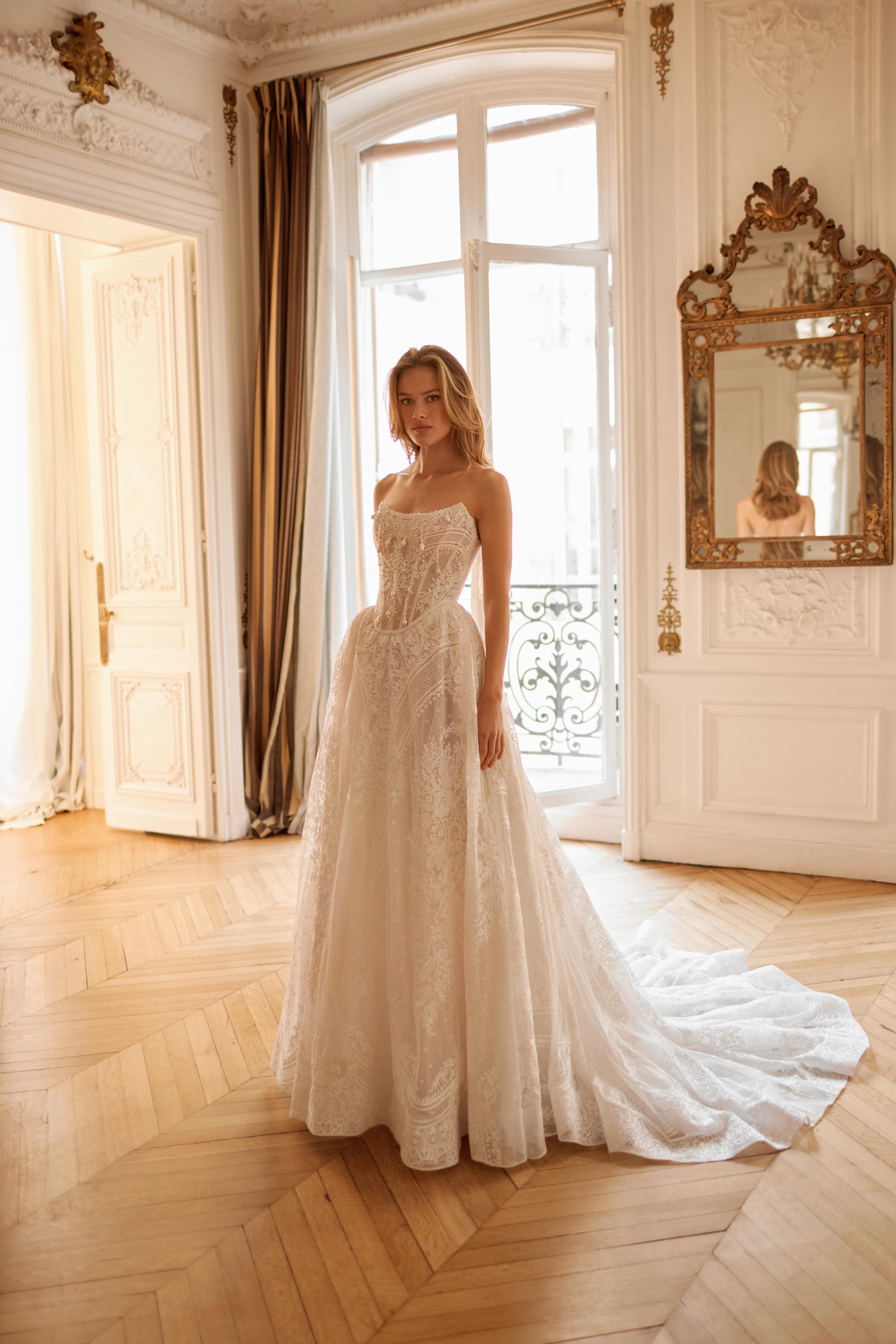 RENAISSANCE — bridal gown by Netta BenShabu, L'Evolution de L'Amour, style NB.BR.2524.A