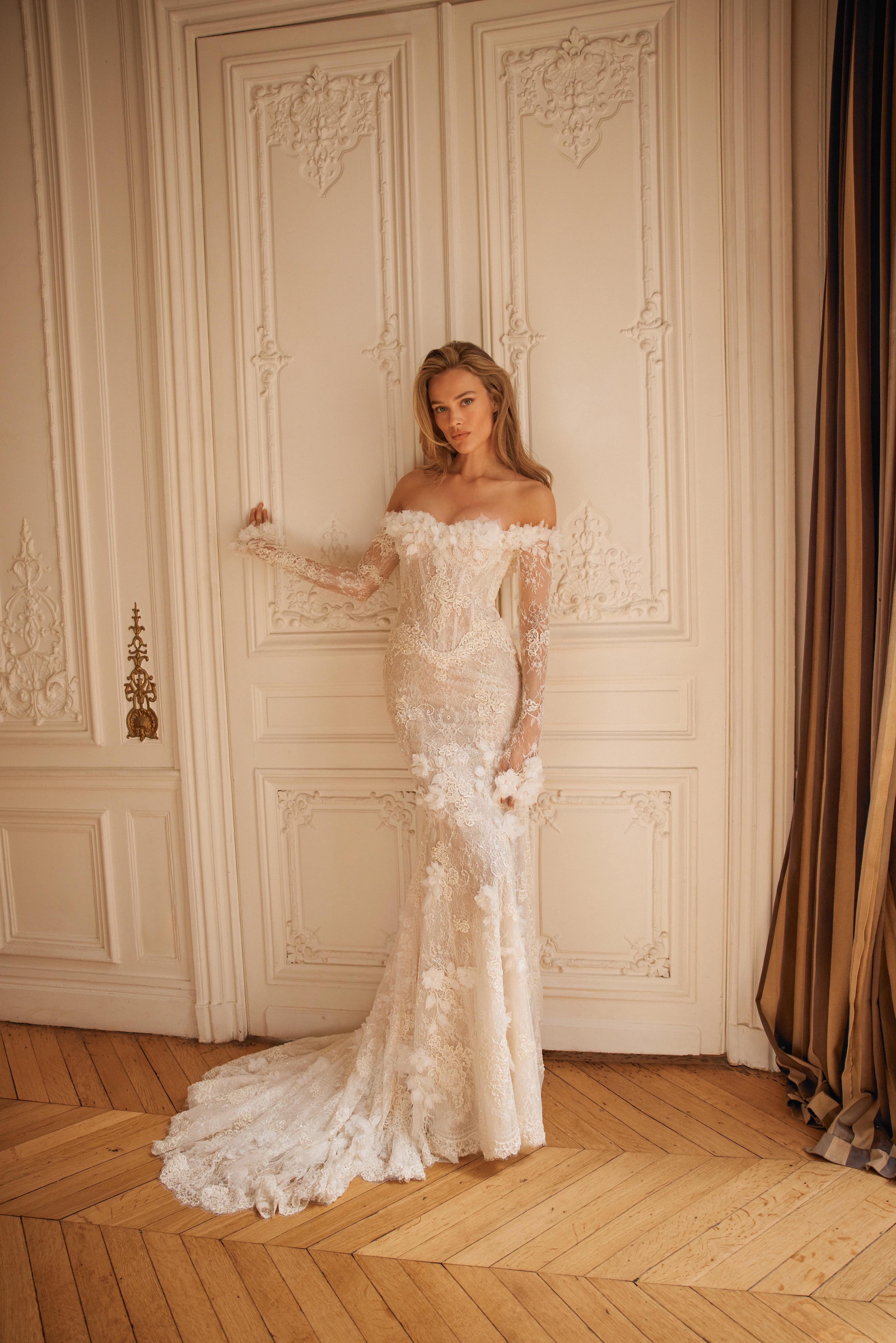 ANIKA — bridal gown by Netta BenShabu, L'Evolution de L'Amour, style NB.BR.2520.A