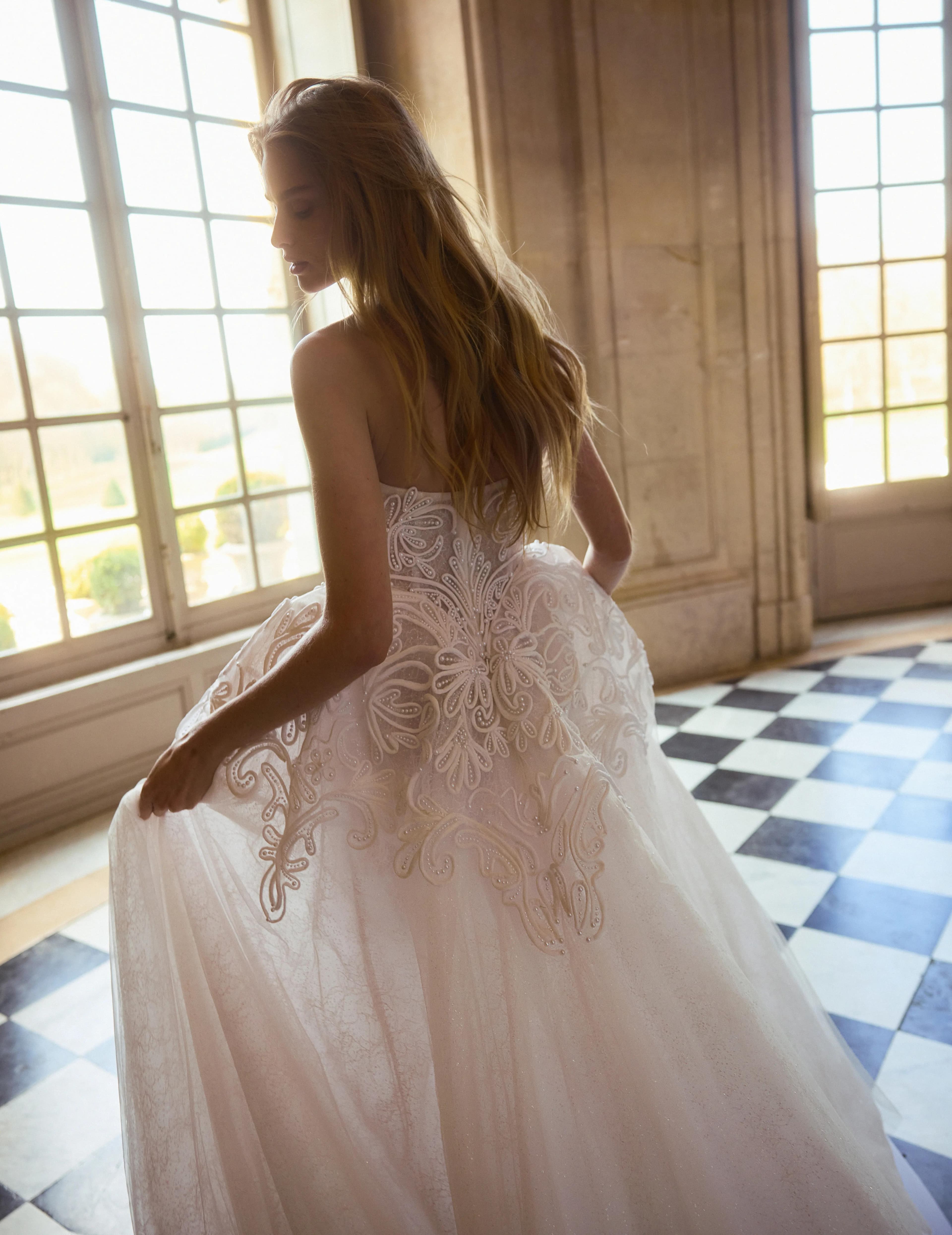 JOY — bridal gown by Netta BenShabu, Épure de Romance, style NB.BR.2703.A