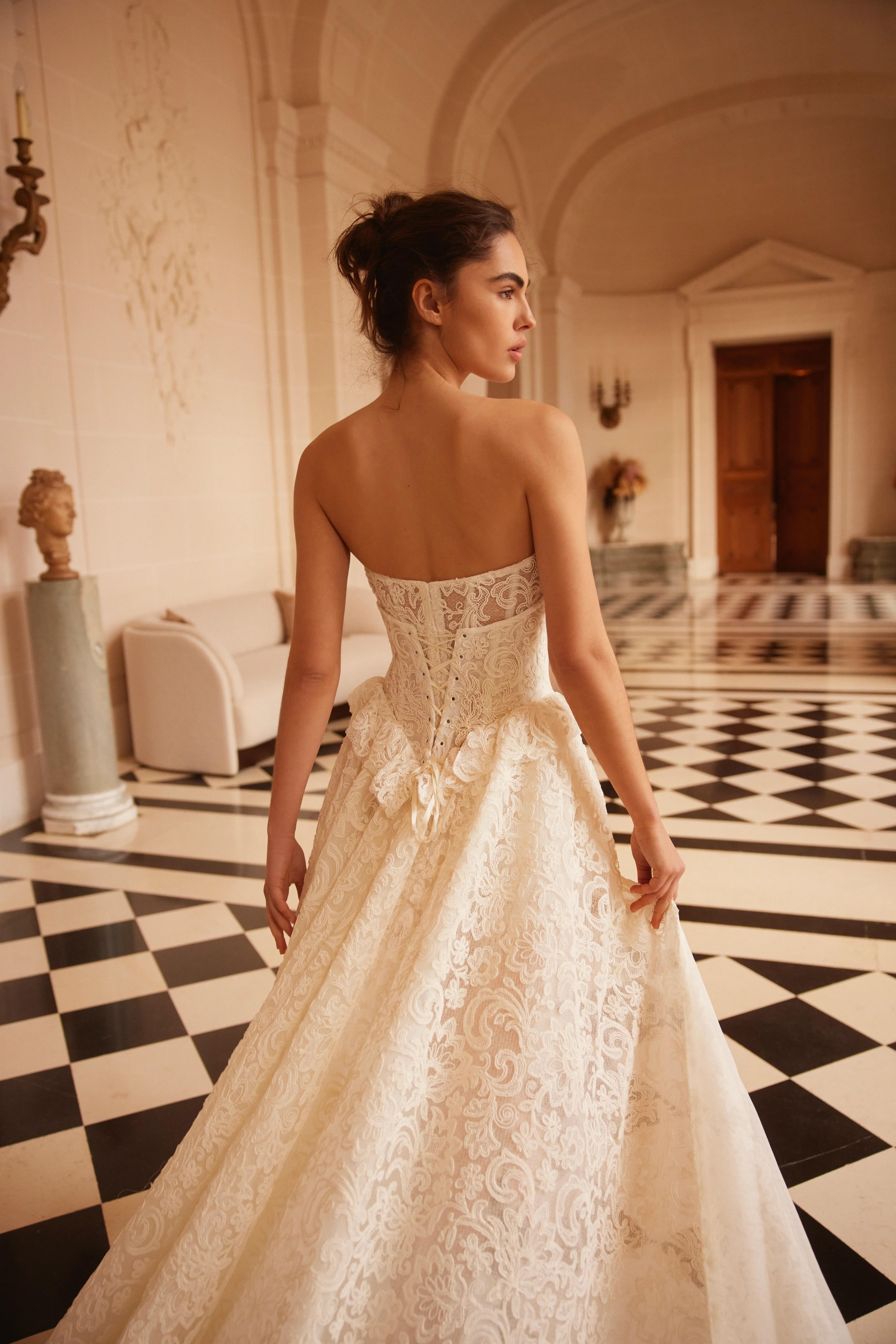 SOLEIL MINI — bridal gown by Netta BenShabu, Minis, style NB.BR.2555.LZ